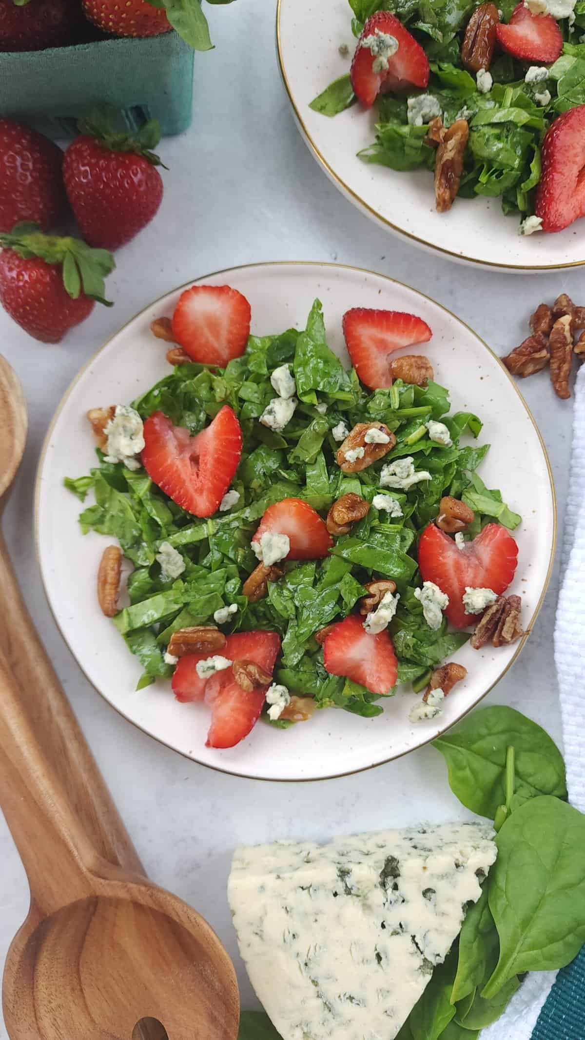 Spinach Strawberry Salad Plated