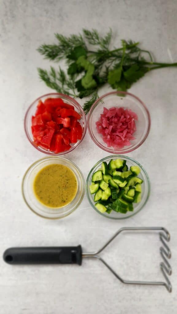 ingredients for the Mediterranean chickpea salad